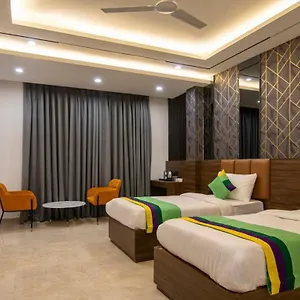 3* Hotel Treebo The Armani Near Igi Airport