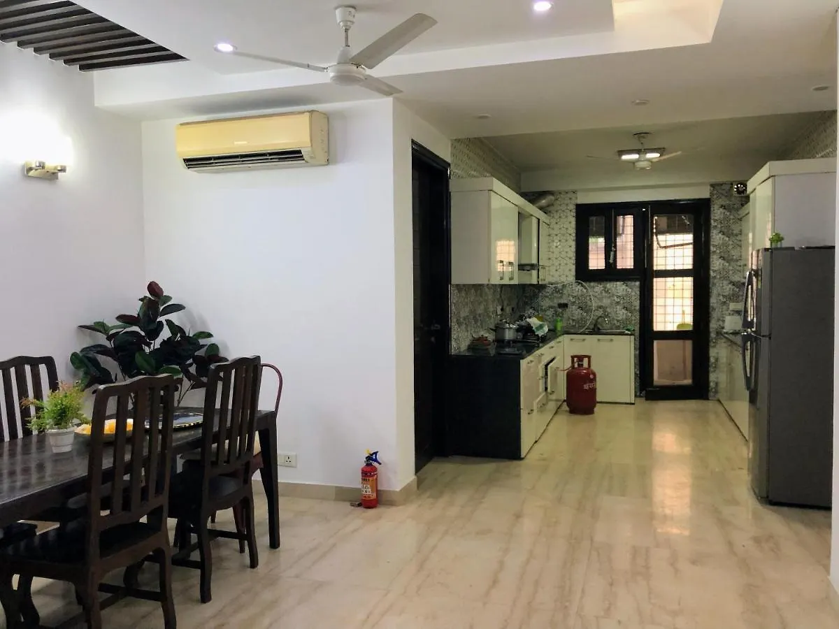 Avatar Living @Safdarjung Enclave Bed & Breakfast New Delhi