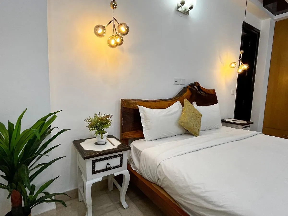 Avatar Living @Safdarjung Enclave Bed & Breakfast New Delhi